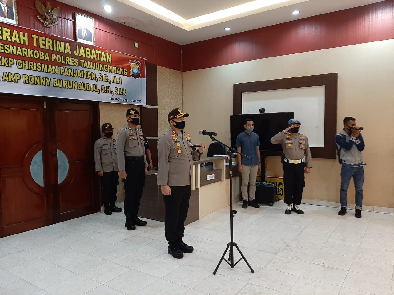 11 Pamen dan 37 Pama serta 97 Bintara Polda Kepri Dimutasi