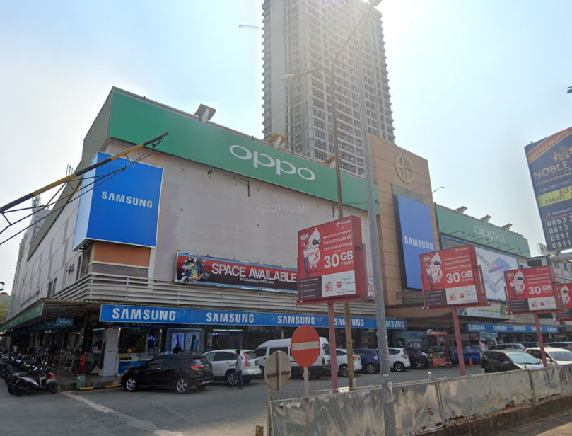 Razia Ponsel Black Market di Lucky Plaza, yang Disita Cuma 8 Unit