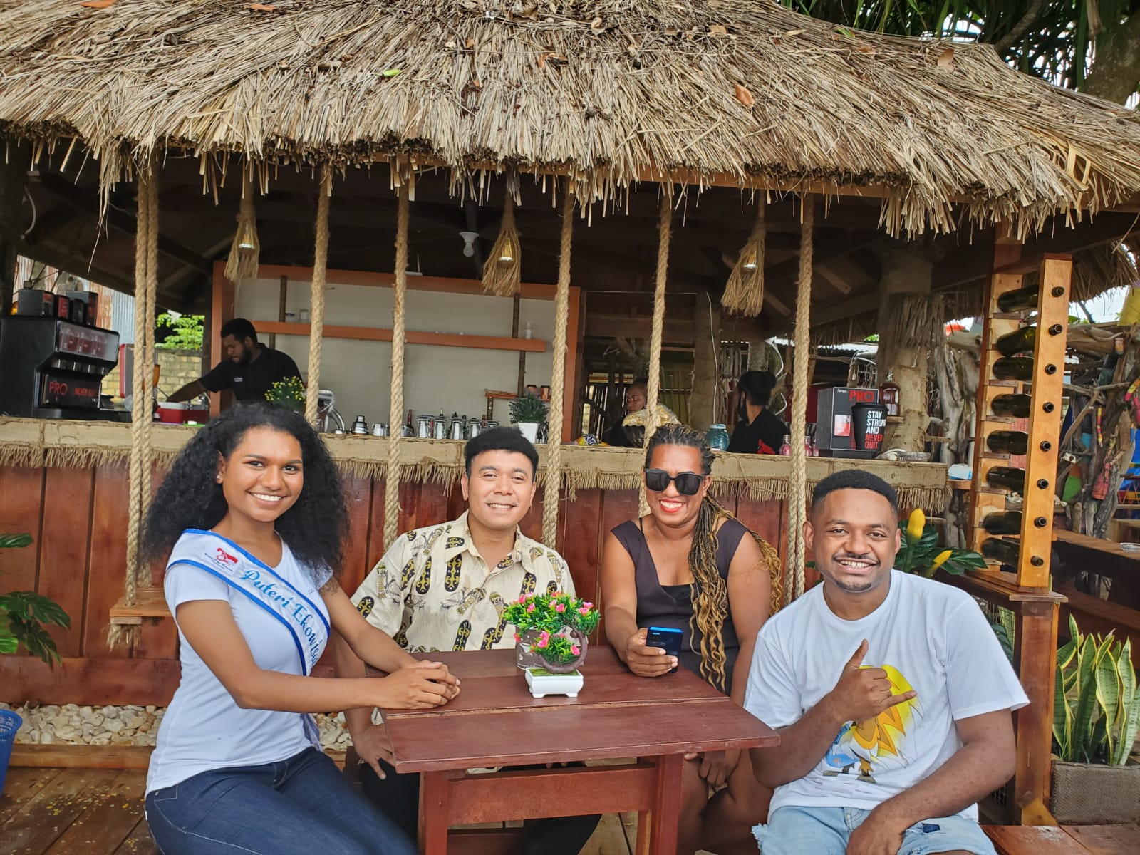 Ester Maintindom, Perempuan Papua yang Berani Bersaing dengan Pebisnis Besar Industri Kuliner di Jayapura