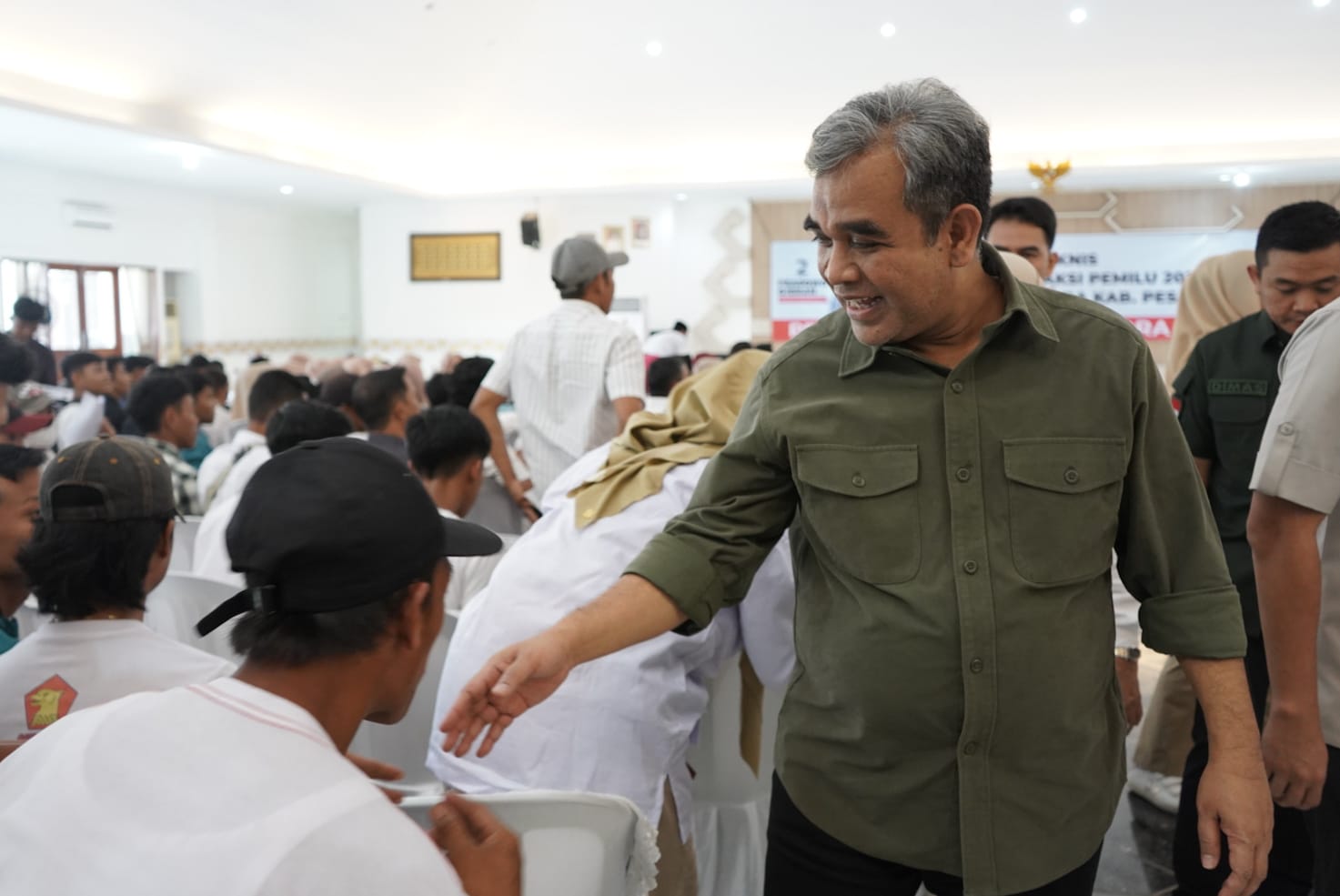 Muzani soal Debat: Meski Diserang Personal, Prabowo Tunjukkan Sikap Negarawan