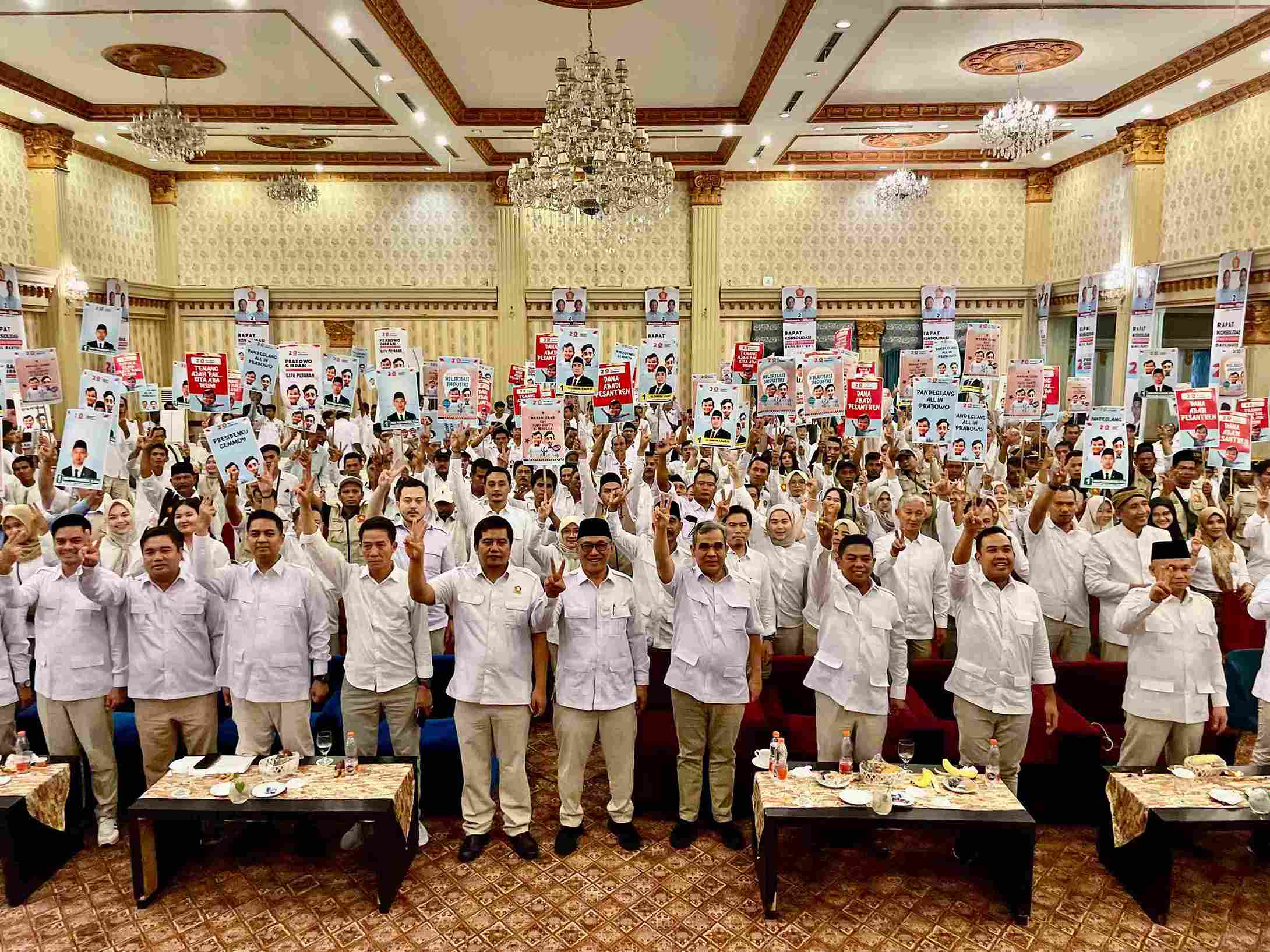 Muzani: Pak Jokowi Mantep, Madep, Karep Dukung Pak Prabowo